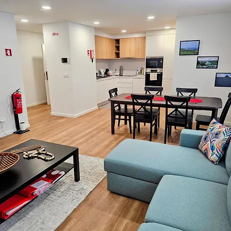 Sonho Terra 公寓 蓬塔德尔加达